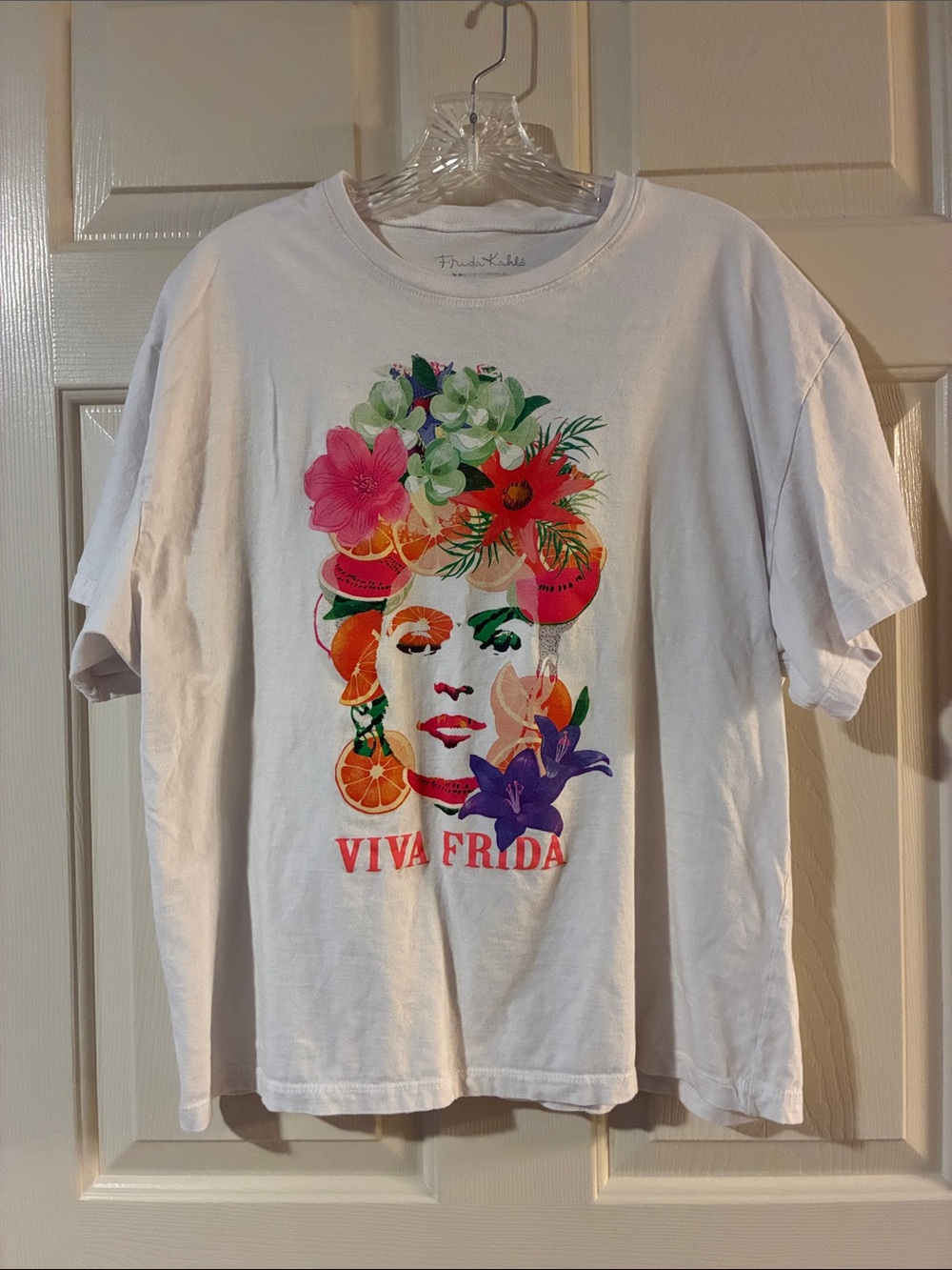 Viva Frida Kahlo Floral Graphic Short Sleeve Tee - White